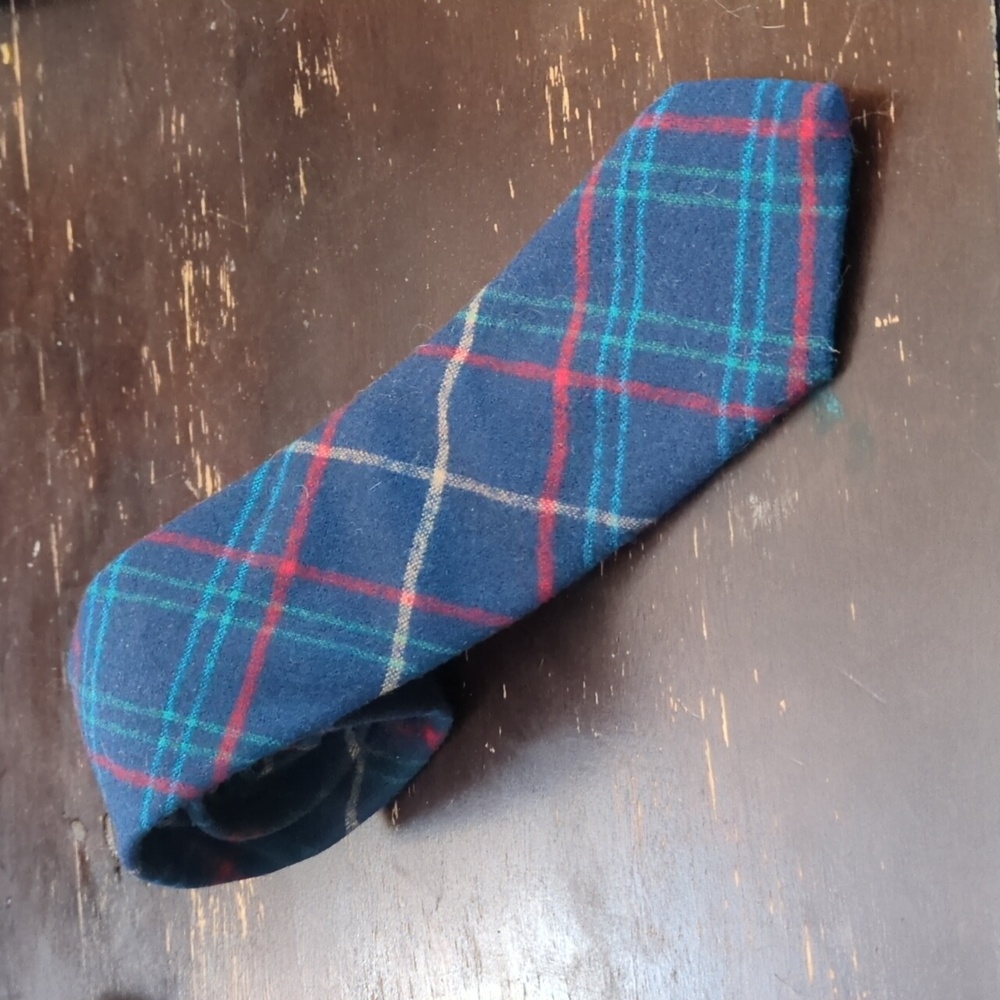 Pendleton Preppy‎ Tie 100% Virgin Wool Overcheck Windowpane Plaid Blue Academia